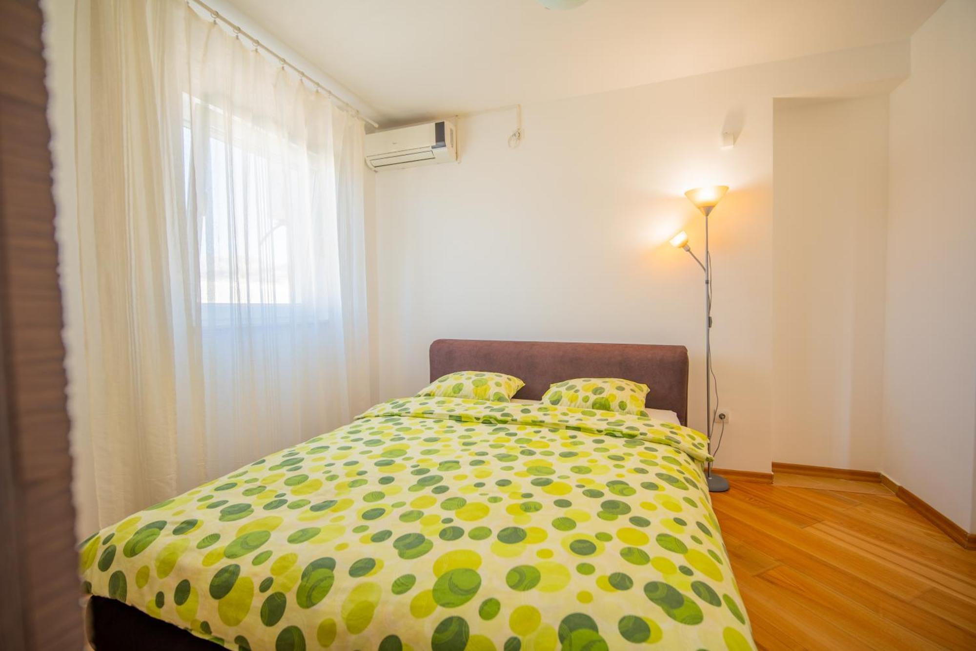 Apartman Centar Tivat Exterior photo