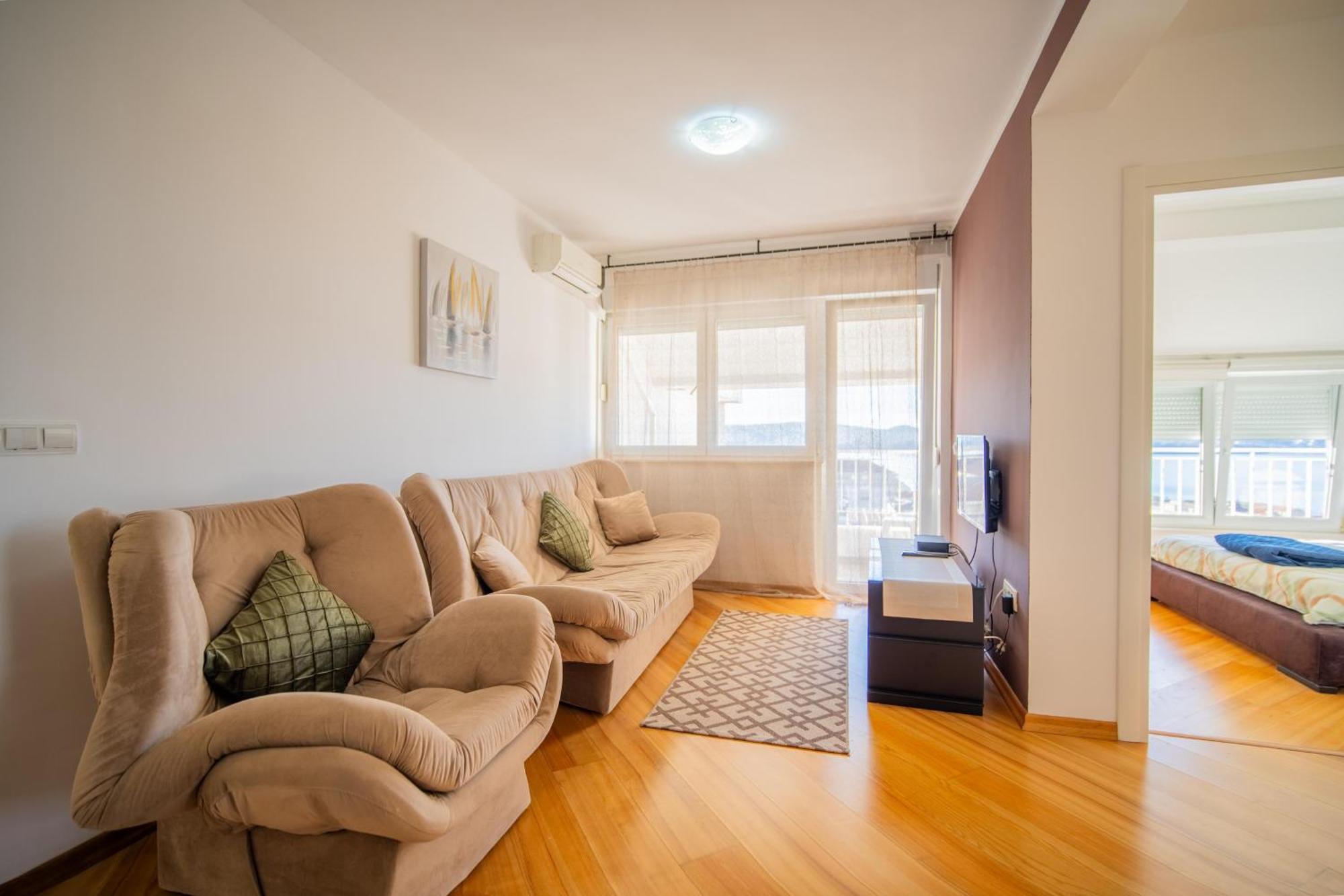 Apartman Centar Tivat Exterior photo